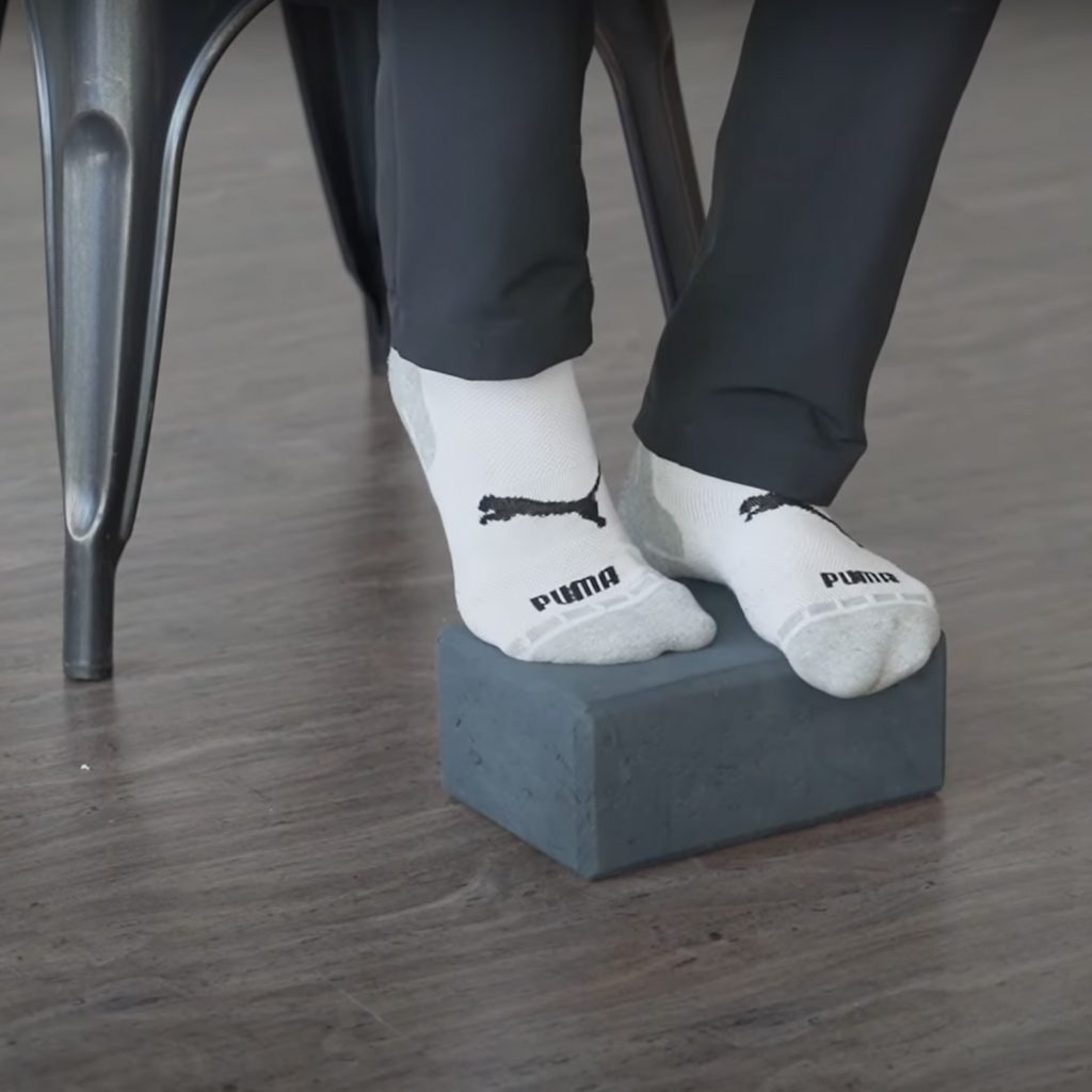 Seated heel raise ending position