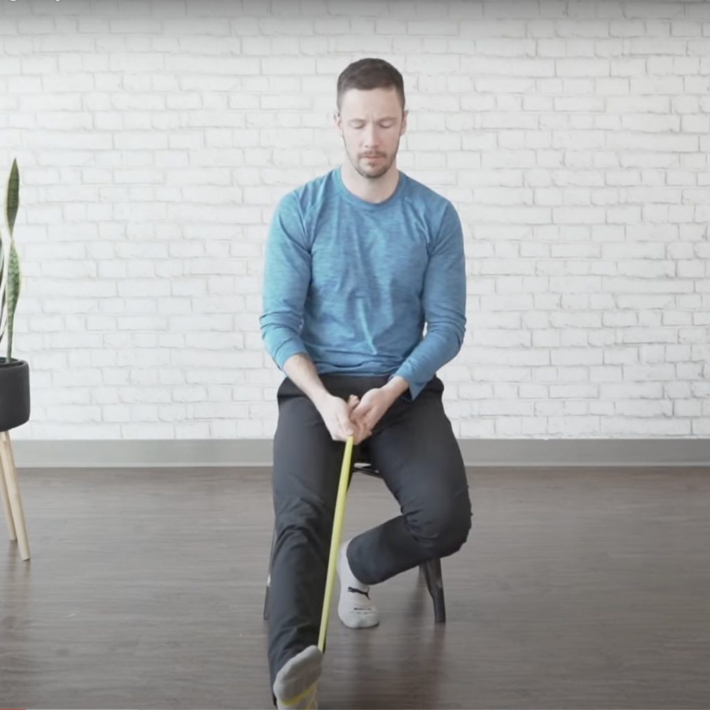 Straightening leg for banded foot inversion